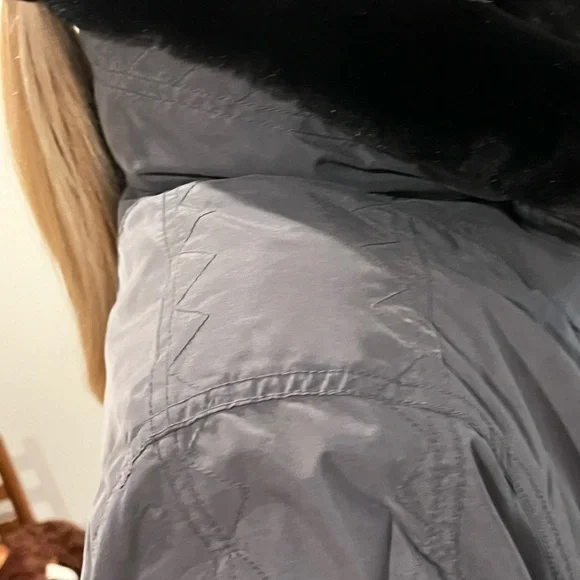 Nils brand ladies designer skiwear. - Picture 5 of 13